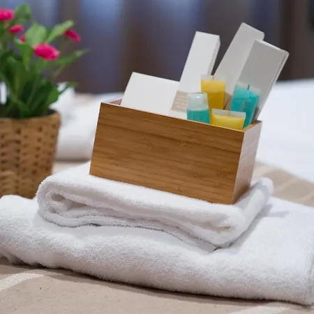 לינה וארוחת בוקר 7 Kale